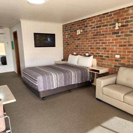 Country Roads Motor Inn Naracoorte Exteriör bild