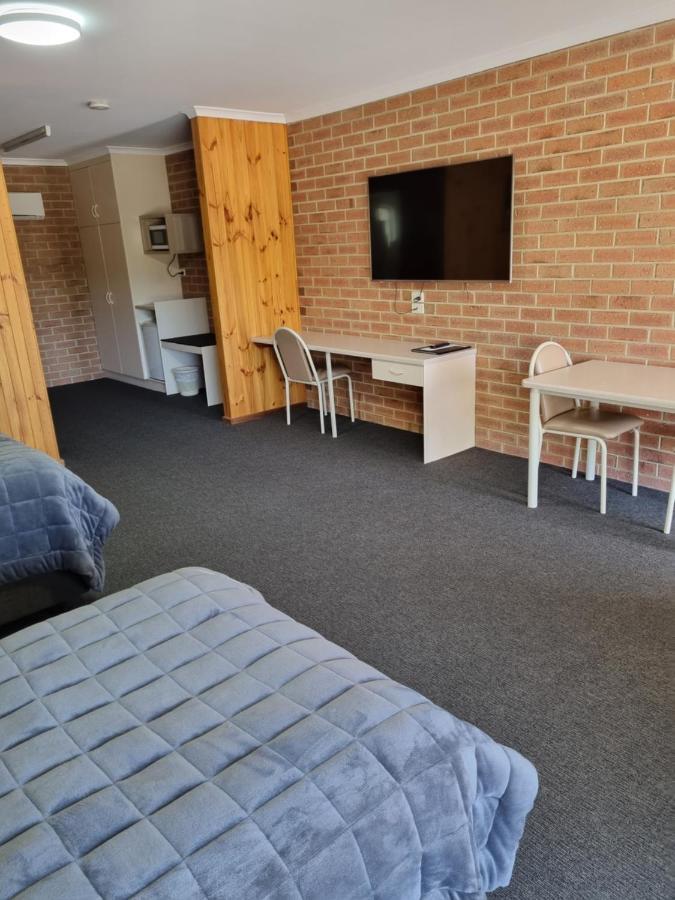 Country Roads Motor Inn Naracoorte Exteriör bild