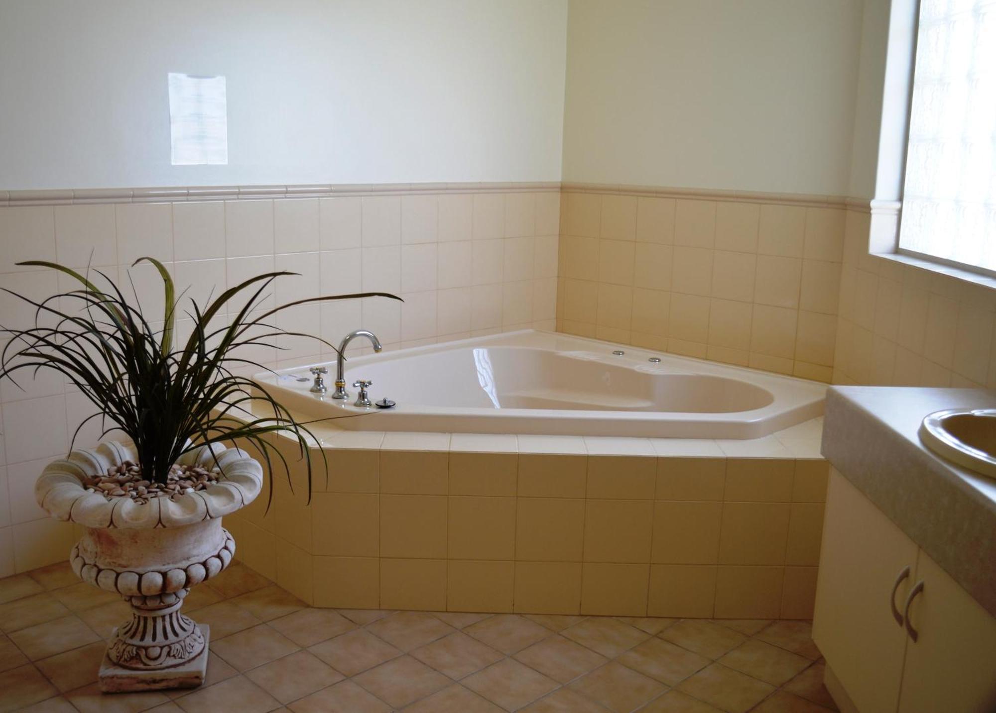 Country Roads Motor Inn Naracoorte Rum bild