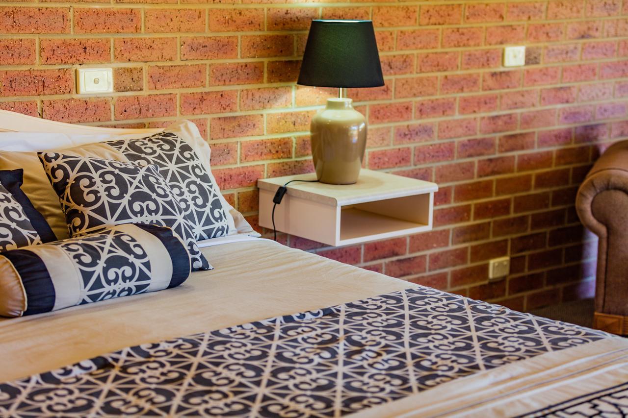Country Roads Motor Inn Naracoorte Exteriör bild